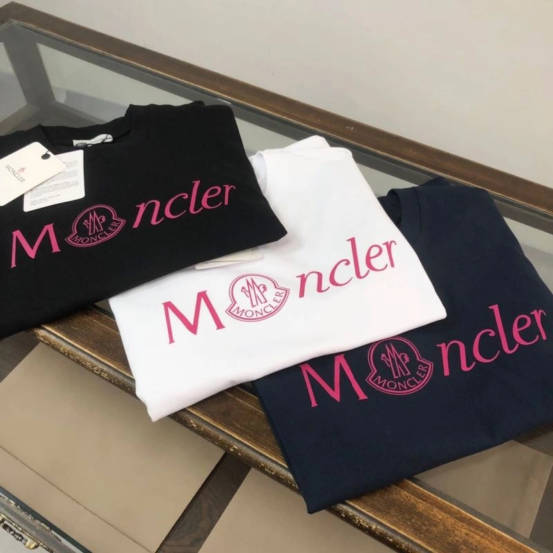 Moncler T-Shirts Durable 143042