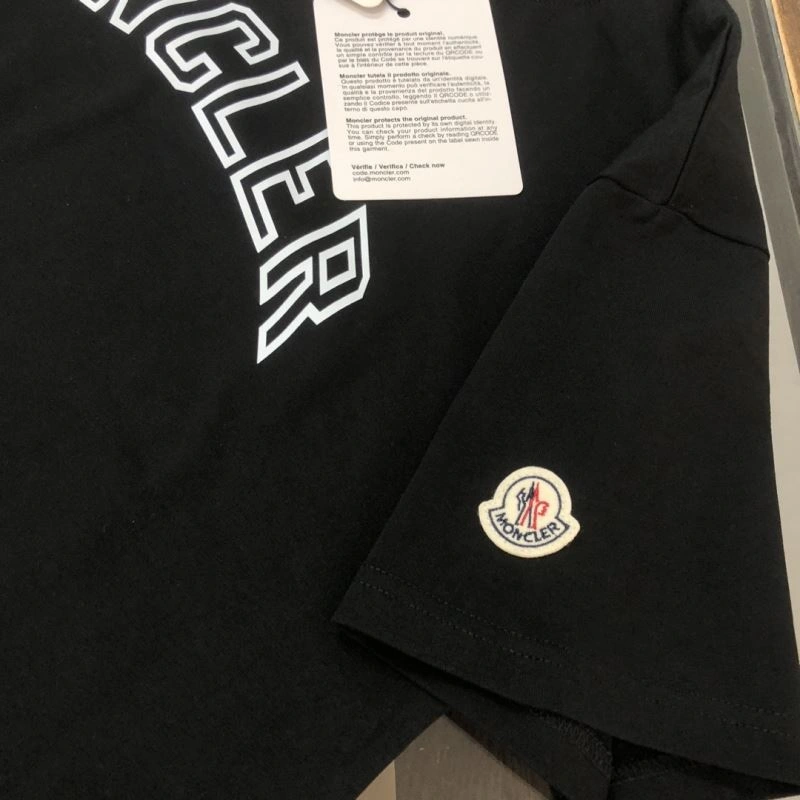 WeatherProof Moncler T-Shirts 143044