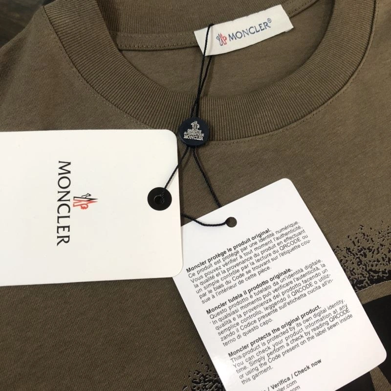 Youthful Moncler T-Shirts 143032