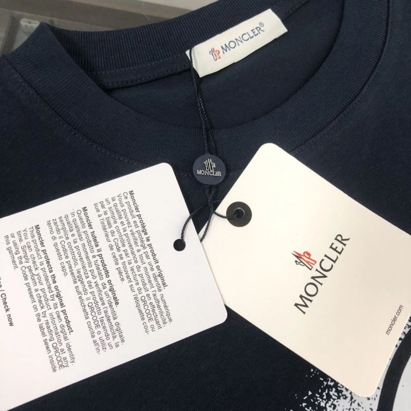 WrinkleFree Moncler T-Shirts 143030