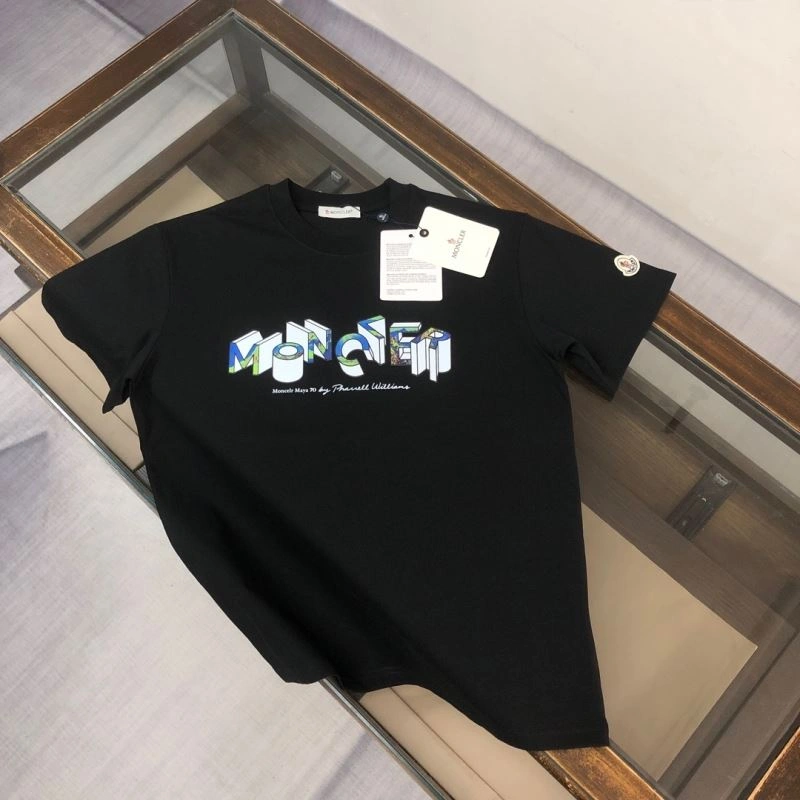 Stylish Moncler T-Shirts 143026