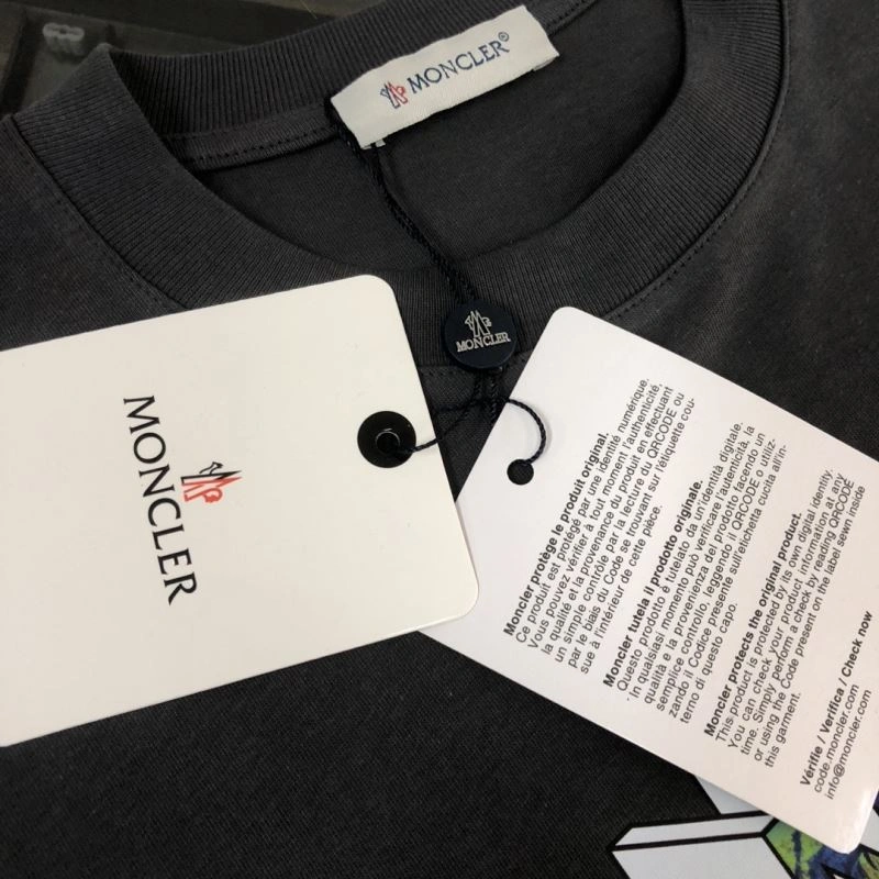 Moncler T-Shirts HighPerformance 143022