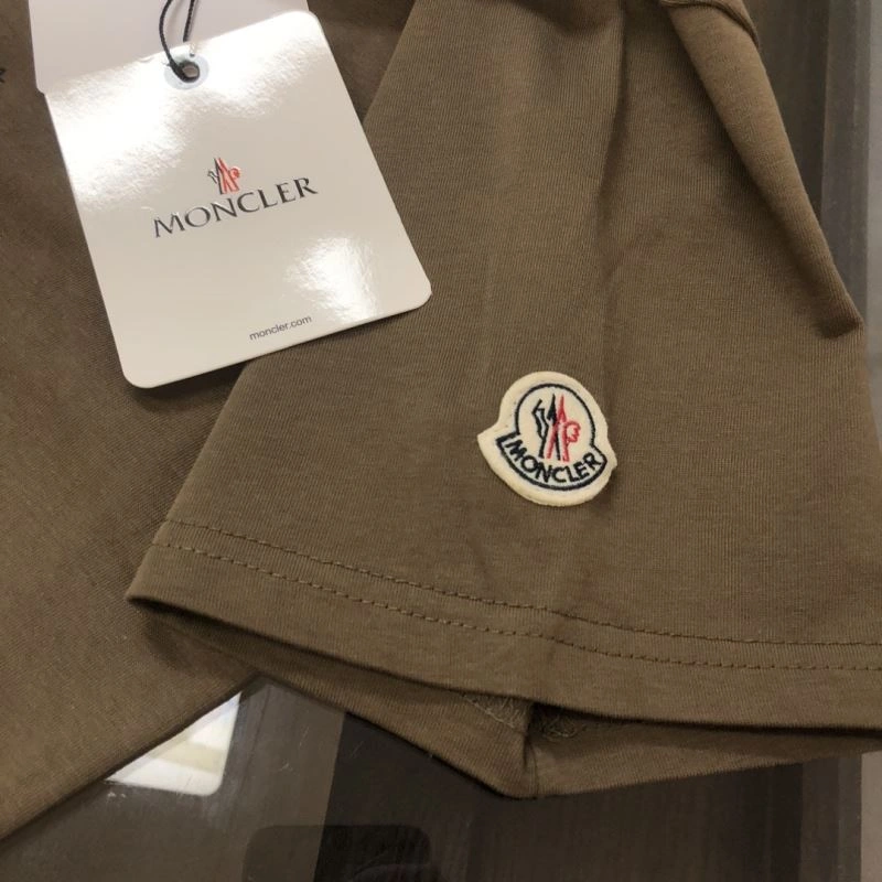 Flexible Moncler T-Shirts 143021