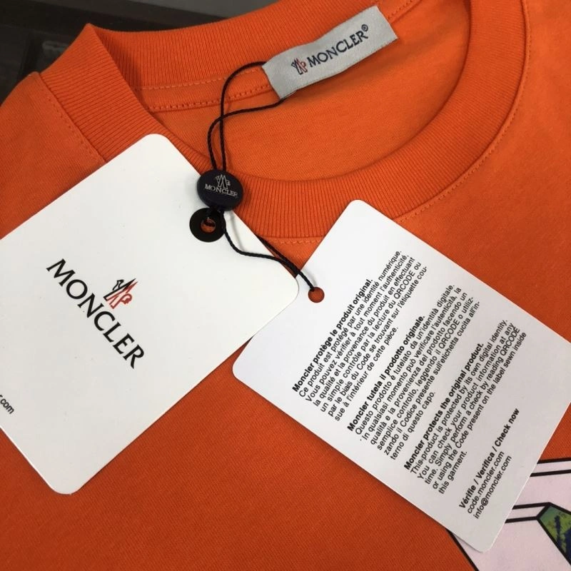 OdorResistant Moncler T-Shirts 143020