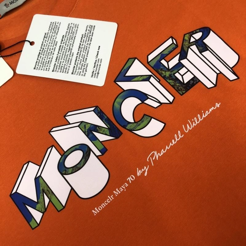 OdorResistant Moncler T-Shirts 143020