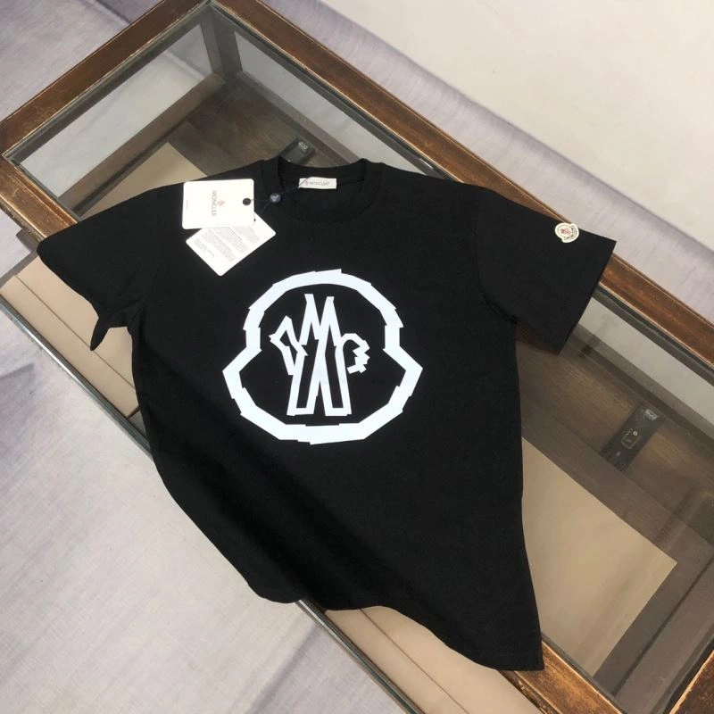 Moncler T-Shirts Bright 143017