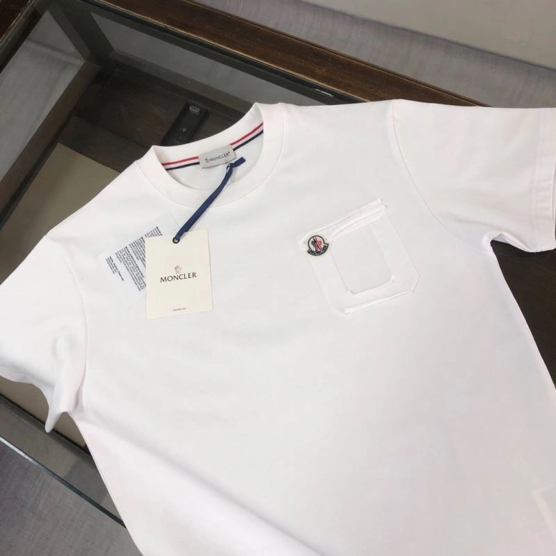 TechFriendly Moncler T-Shirts 142998