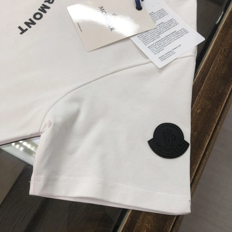 GoodFit Moncler T-Shirts 143008