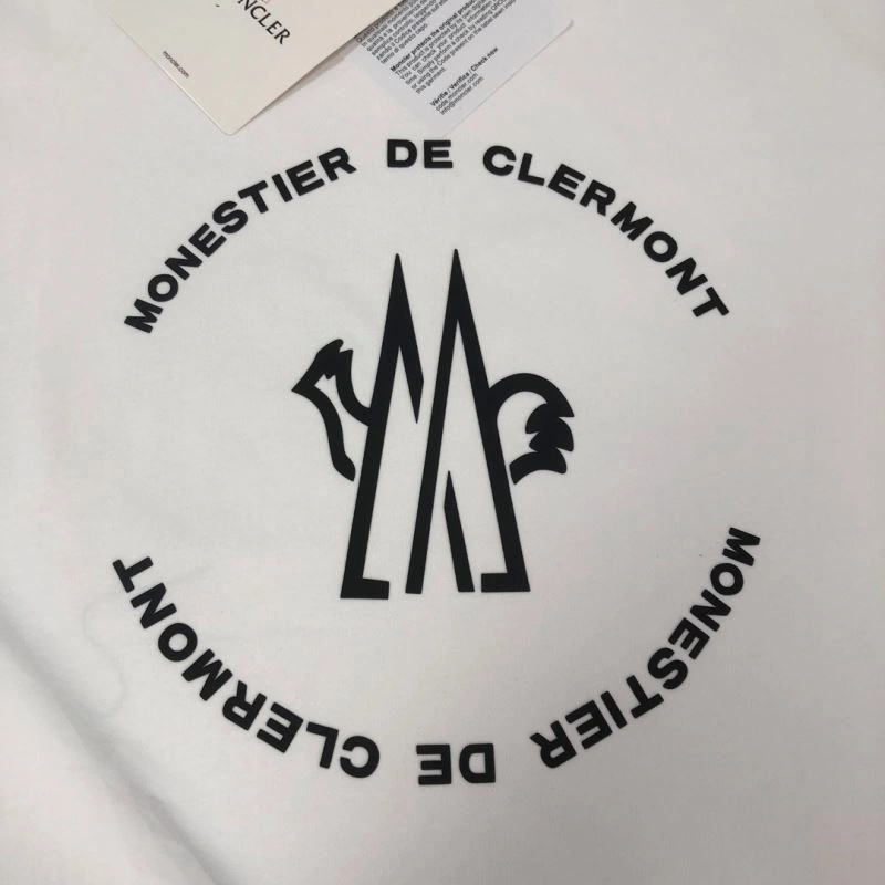 GoodFit Moncler T-Shirts 143008