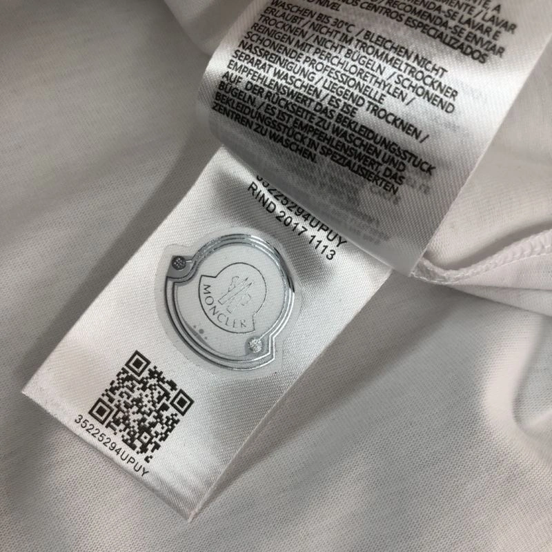 GoodFit Moncler T-Shirts 143008