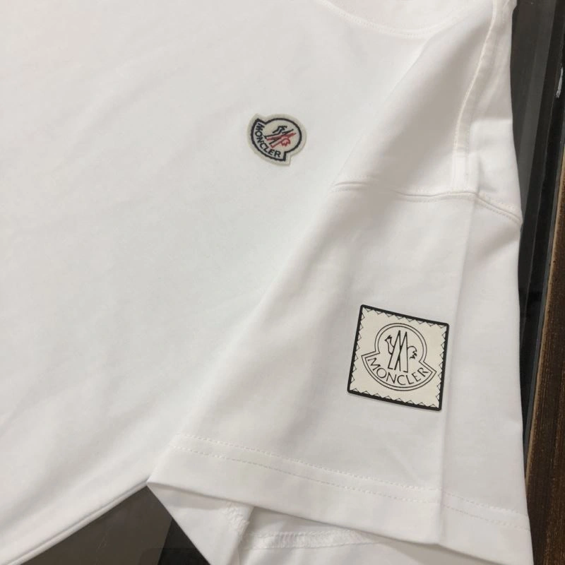 Moncler T-Shirts TimelessDesign 142996