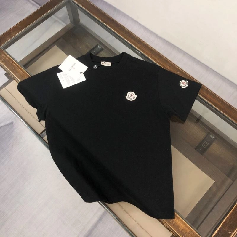 Moncler T-Shirts Packable 143004