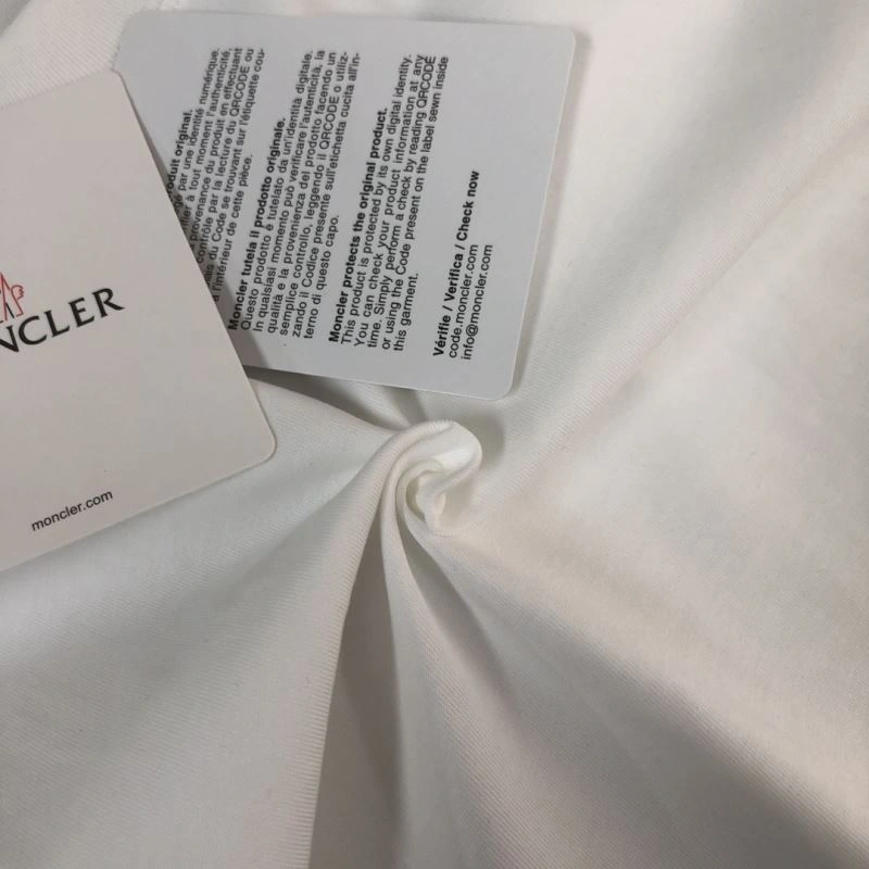 Popular Moncler T-Shirts 142990