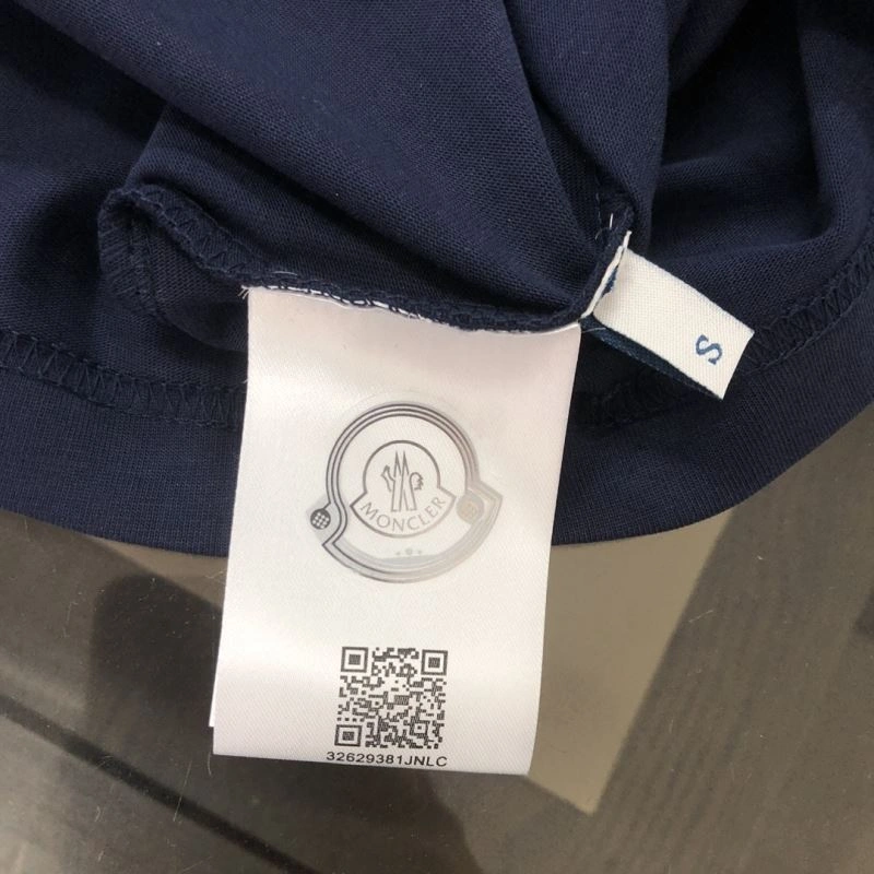 Moncler T-Shirts Efficient 143003