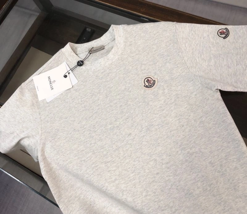Trendsetting Moncler T-Shirts 142987