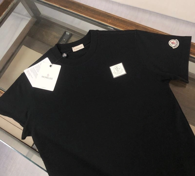 Moncler T-Shirts Durable 143015