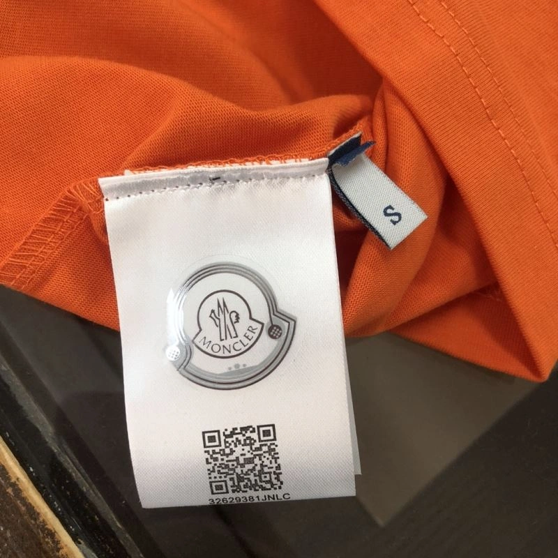 Chic Moncler T-Shirts 142991