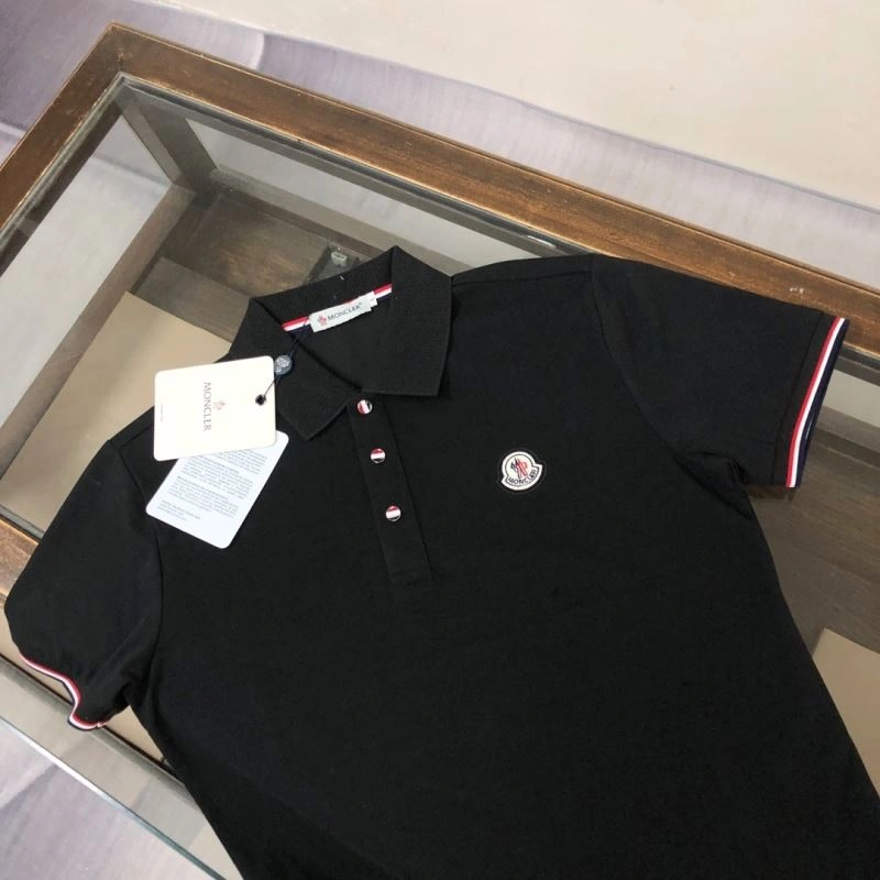 Upgraded Moncler T-Shirts 143002