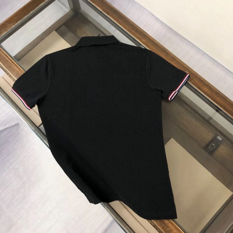 Upgraded Moncler T-Shirts 143002