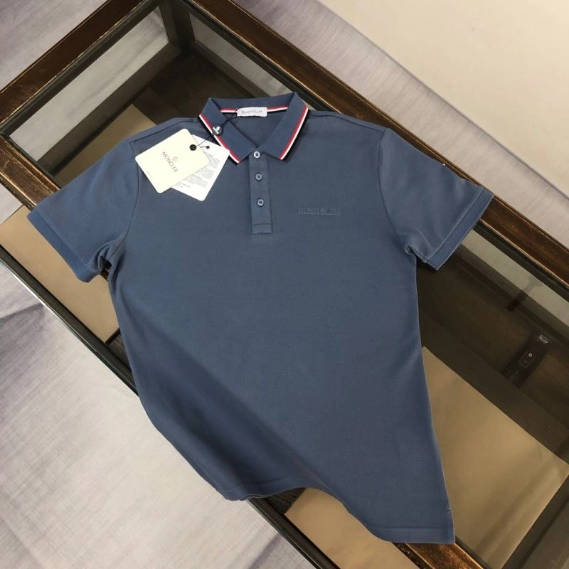 Moncler T-Shirts Snug 142979