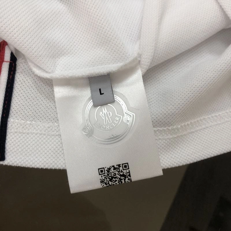 Moncler T-Shirts FashionForward 142976