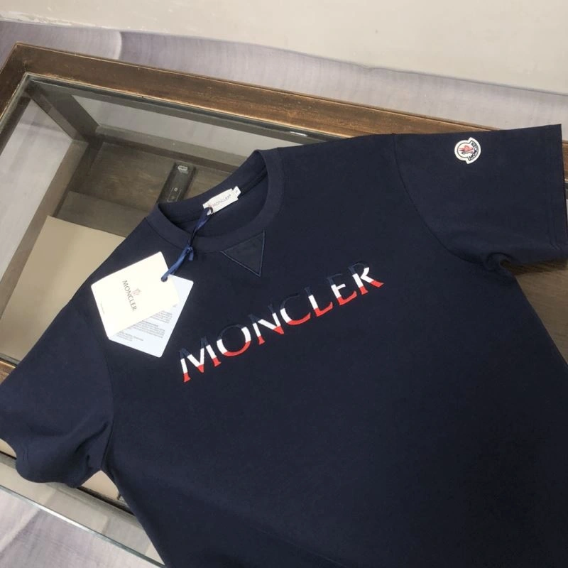 FlexibleFit Moncler T-Shirts 142973