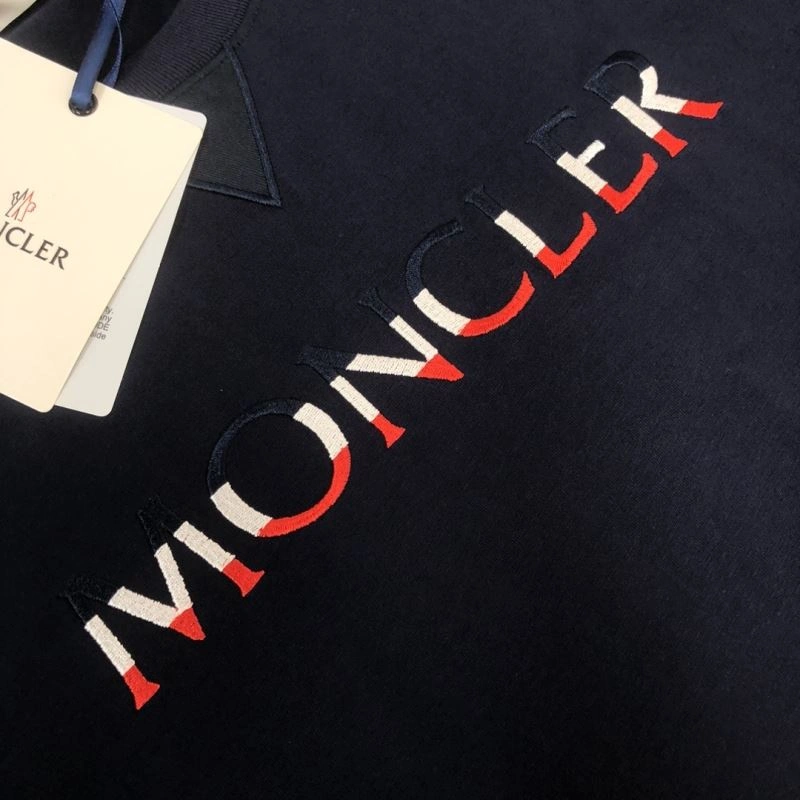 FlexibleFit Moncler T-Shirts 142973