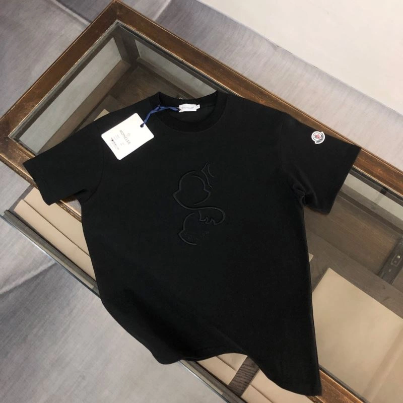 Timeless Moncler T-Shirts 142971