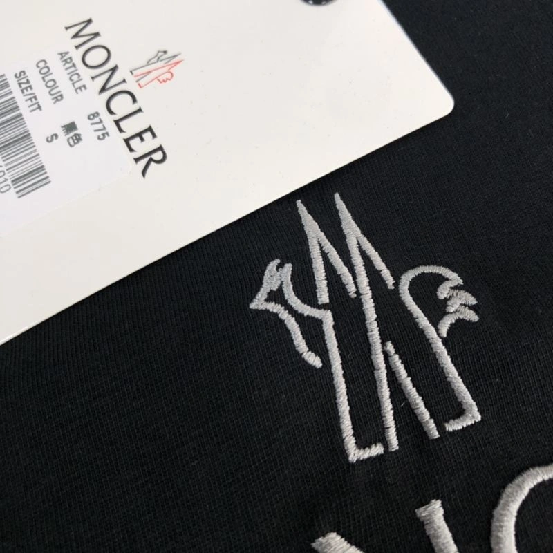 GoodFit Moncler T-Shirts 142972