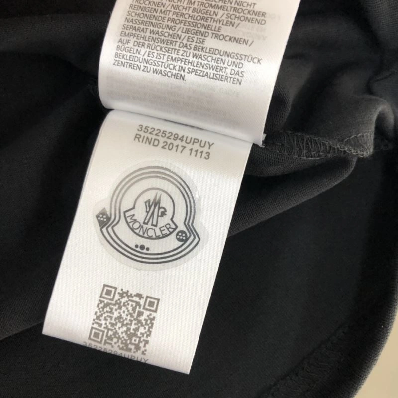 GoodFit Moncler T-Shirts 142972