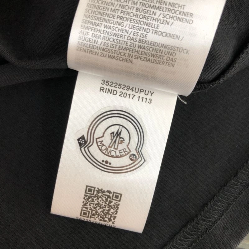 Moncler T-Shirts StreetReady 142945