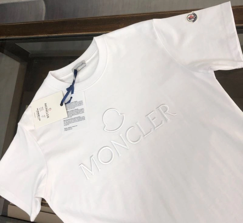 Moncler T-Shirts Trendy 142960