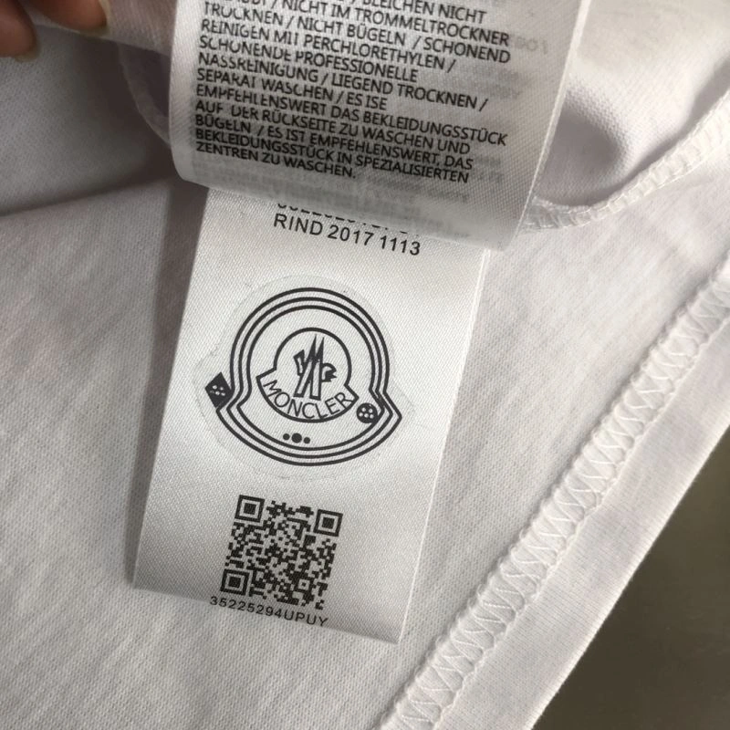 Moncler T-Shirts Trendy 142960
