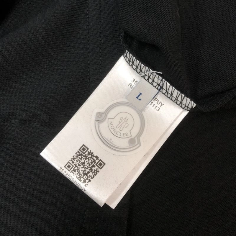 Moncler T-Shirts SoftTouch 142961