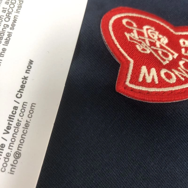 Classic Moncler T-Shirts 142940