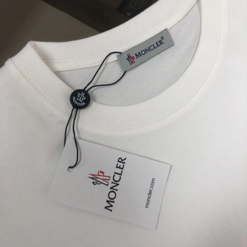 Moncler T-Shirts Bright 142934