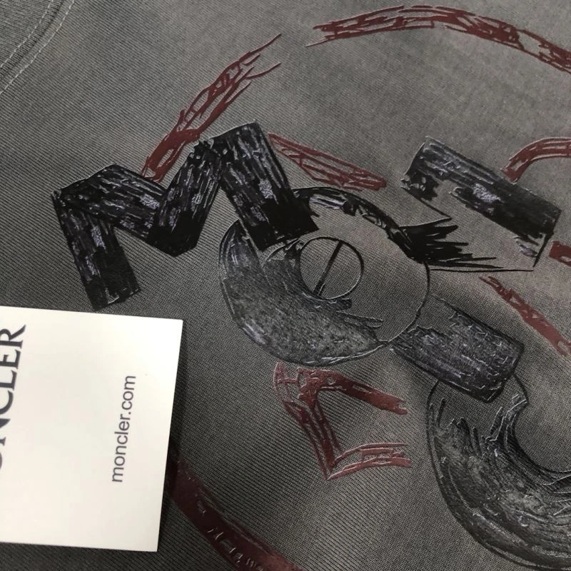 Moncler T-Shirts Cozy 142931