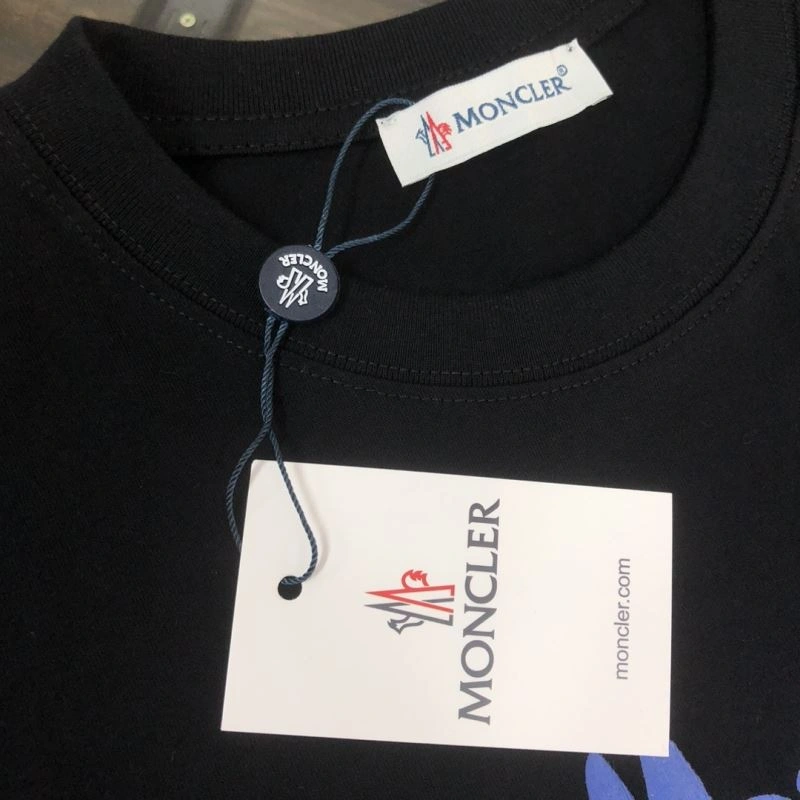 Moncler T-Shirts ZeroBulk 142930