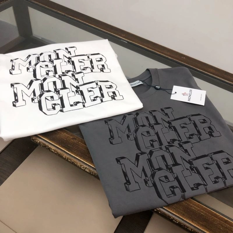 Bright Moncler T-Shirts 142926