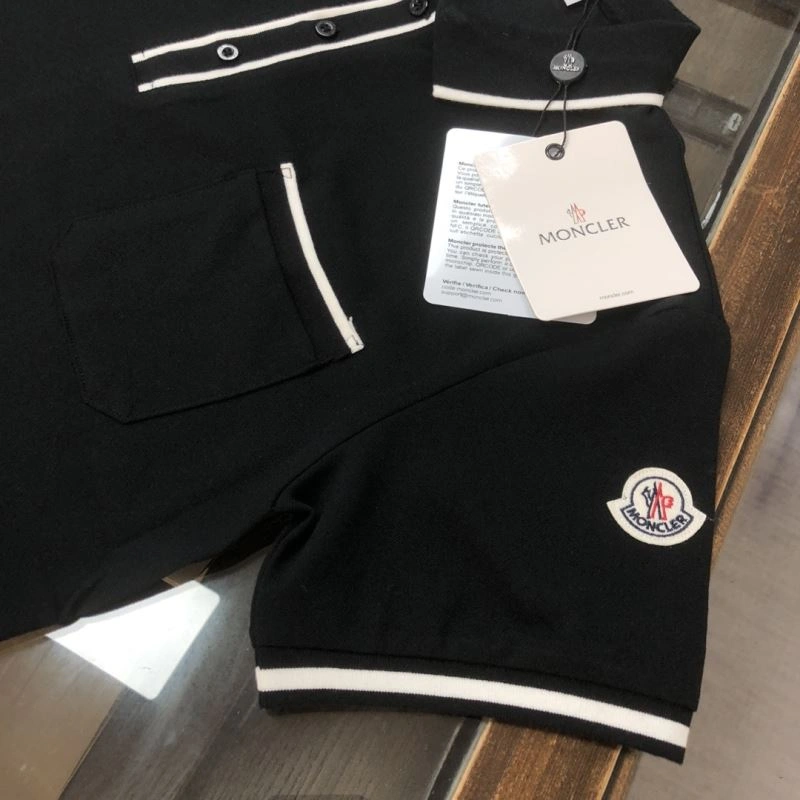 Moncler T-Shirts BestValue 142921