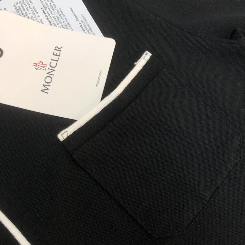 Moncler T-Shirts BestValue 142921