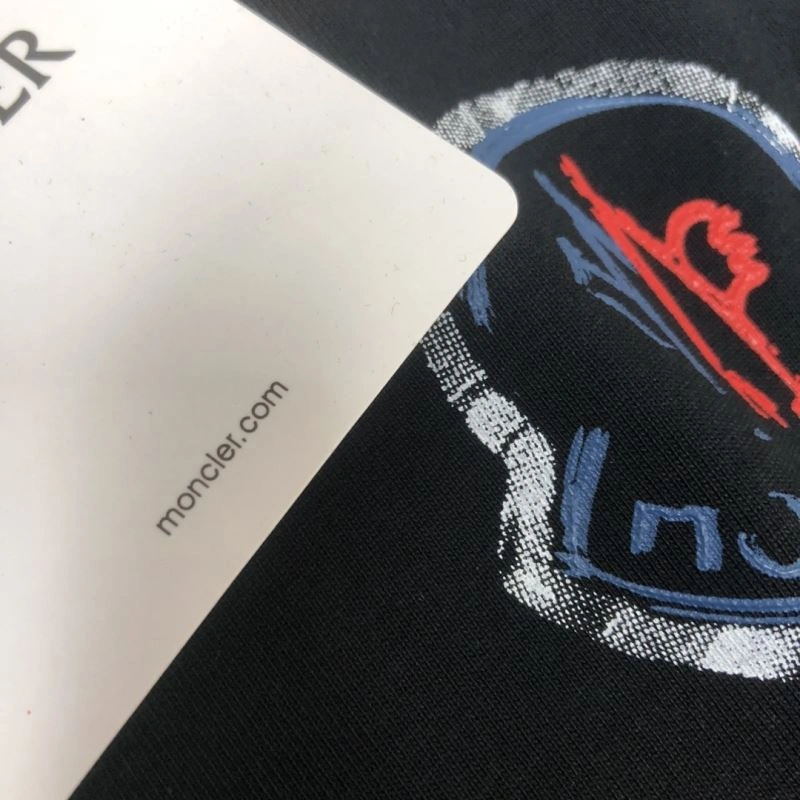 Snug Moncler T-Shirts 142928