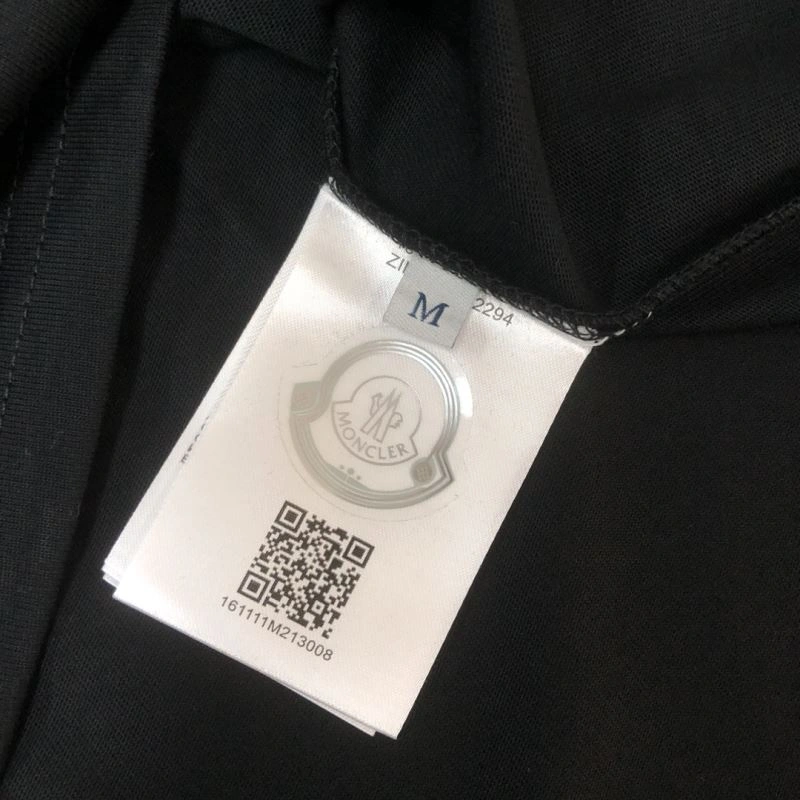 AllSeason Moncler T-Shirts 142907