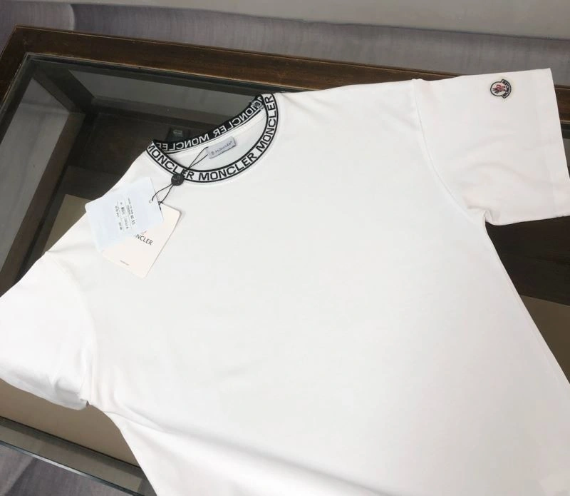 Moncler T-Shirts Bright 142914