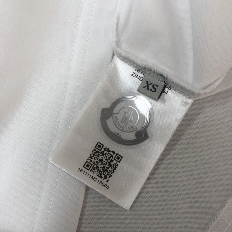 Moncler T-Shirts Bright 142914