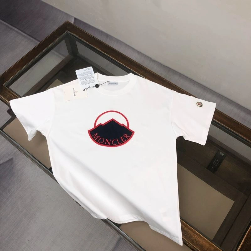 Moncler T-Shirts Sporty 142917