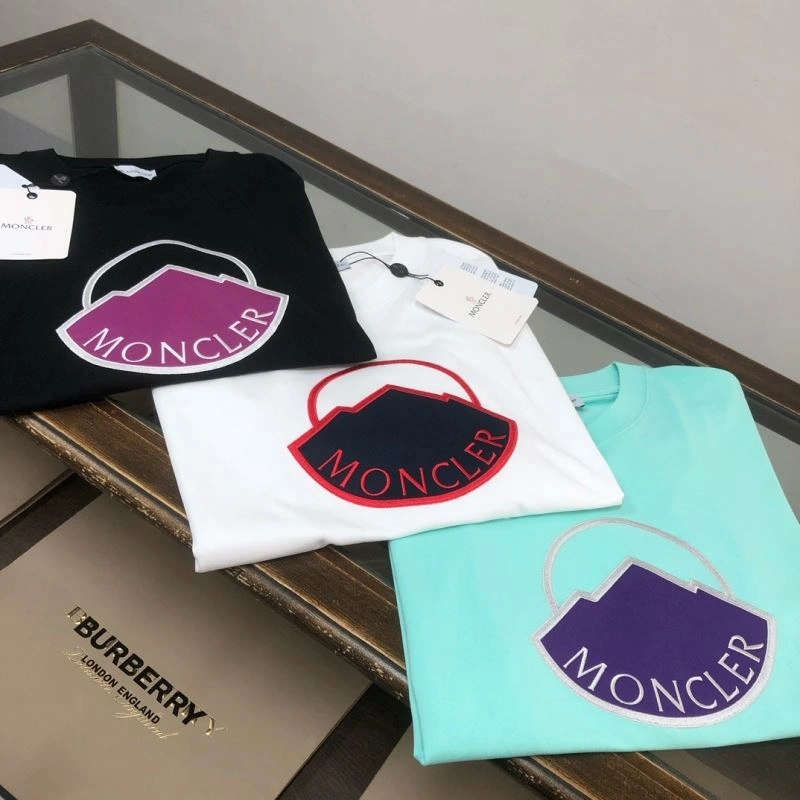 Moncler T-Shirts Sporty 142917