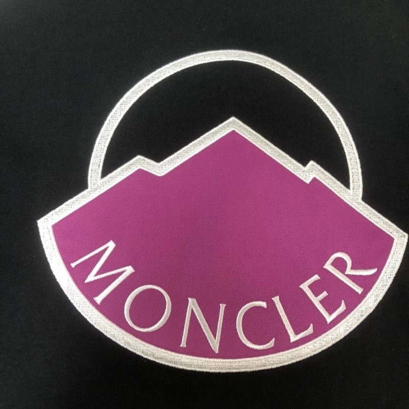 Bold Moncler T-Shirts 142906