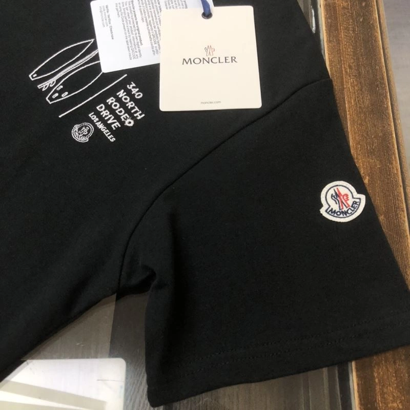 Unisex Moncler T-Shirts 142897