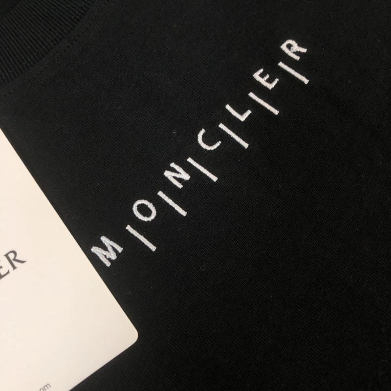 Efficient Moncler T-Shirts 142898
